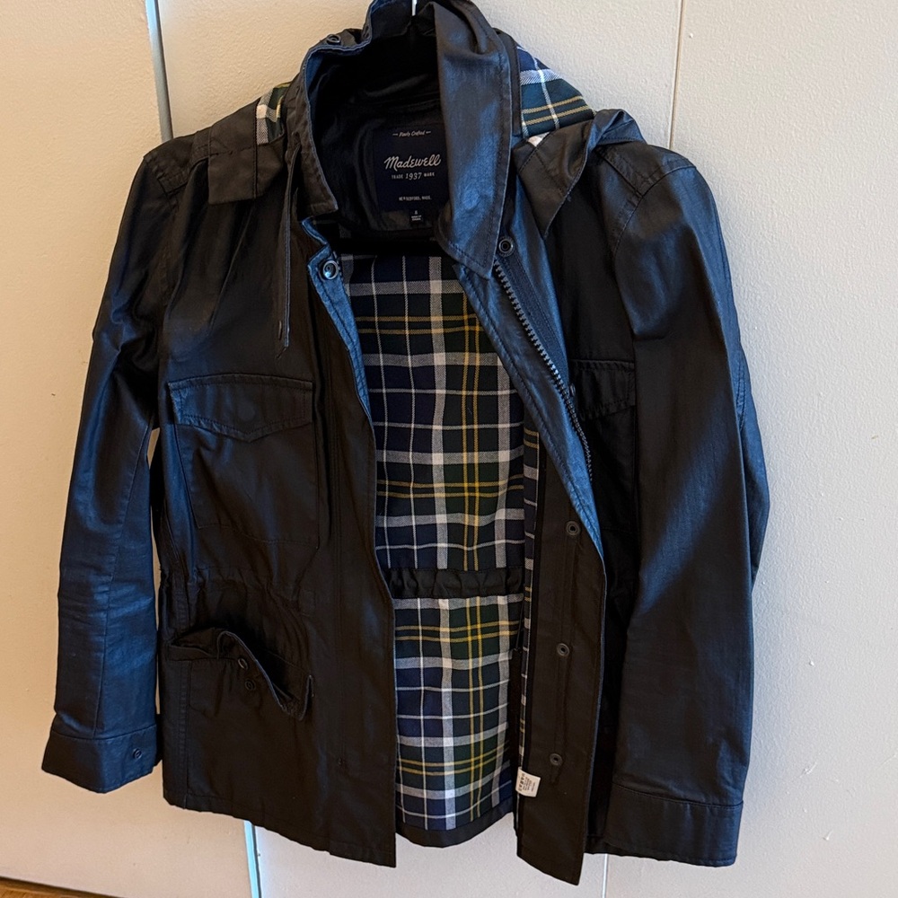 Madewell Women’s Black Hooded Anorak with Plaid Lining. Size S